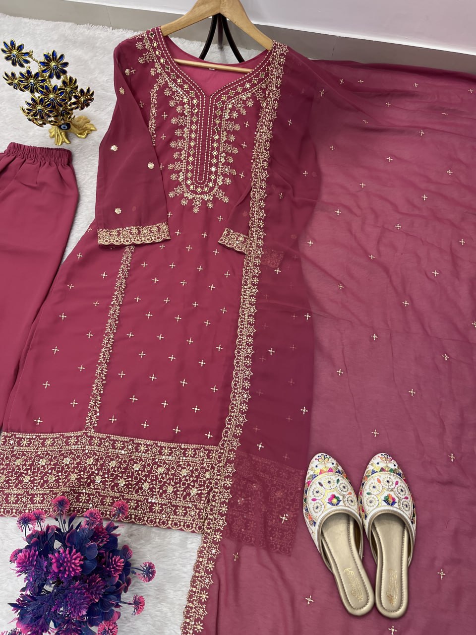 FESTIVAL SPECIAL DESIGNER HEAVY EMBROIDERY SEQUENCE WORK TOP PENT WITH DUPATTA SET